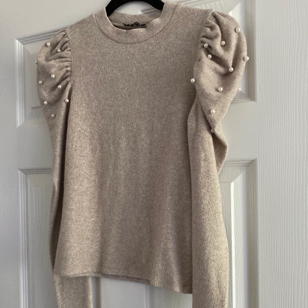 Zara Puff Sleeve Sweater Top